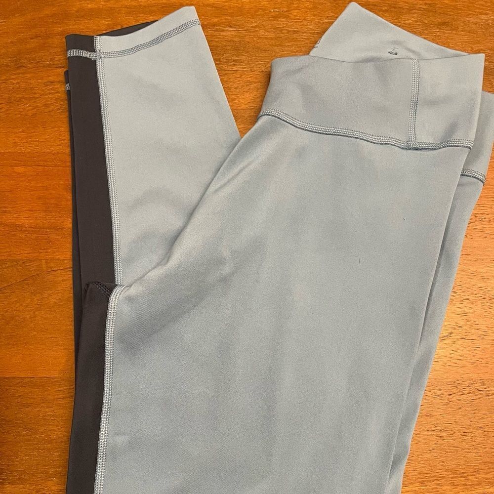 3 Pcs Adidas Matching Sports Wear TANK-SHORTS-LEGGINGS. - Picture 6 of 8